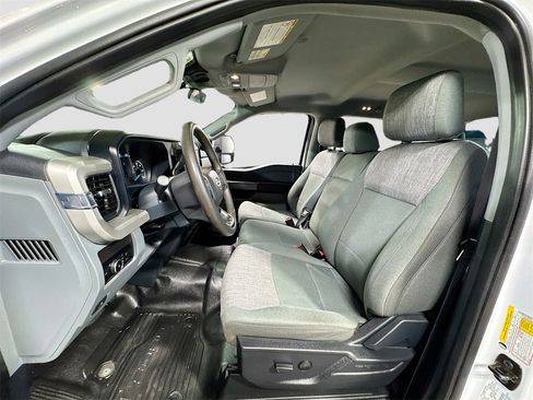 Used 2024 Ford F350 XLT image 12