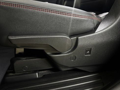 Used 2024 Chevrolet Traverse RS w/ LPO, Floor Liner Package AWD/4WD image 71