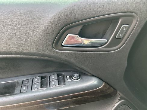 Used 2019 GMC Canyon SLE image 17