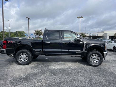 Used 2025 Ford F250 King Ranch w/ Chrome Package AWD/4WD image 2