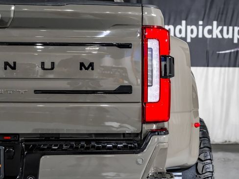 Used 2026 Ford F450 Platinum AWD/4WD image 44