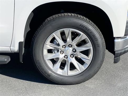 Used 2022 Chevrolet Silverado 1500 LTZ image 11