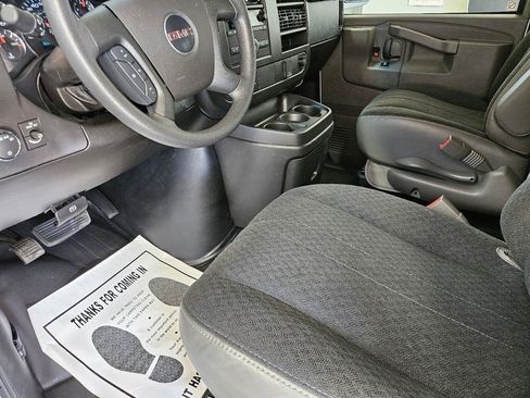 Used 2025 GMC Savana 2500 w/ Driver Convenience Package RWD image 14