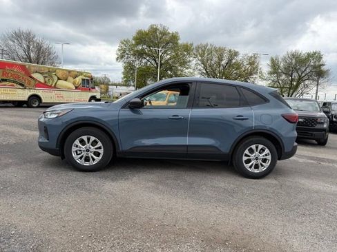 New 2025 Ford Escape Active w/ Cold Weather Package FWD image 5