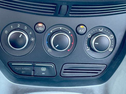Used 2014 Ford Escape SE FWD image 25