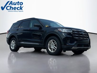 Used 2025 Ford Explorer Active