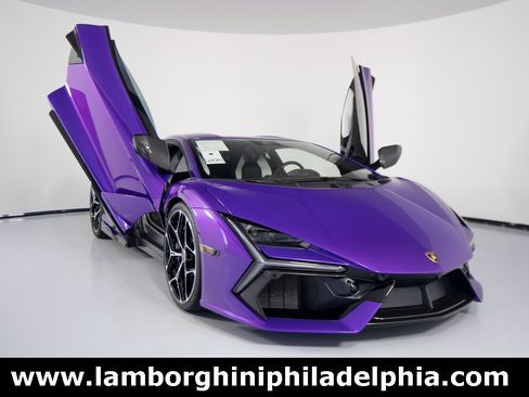 Used 2024 Lamborghini Revuelto Base image 40