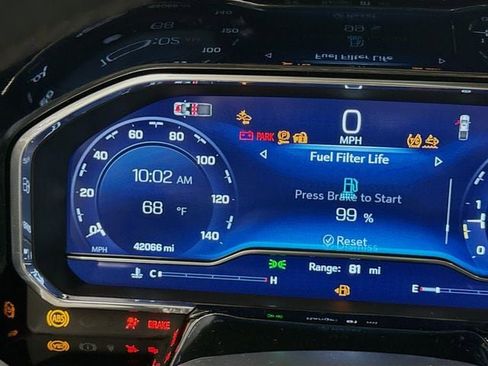 Used 2024 Chevrolet Silverado 2500 LT w/ Convenience Package image 13