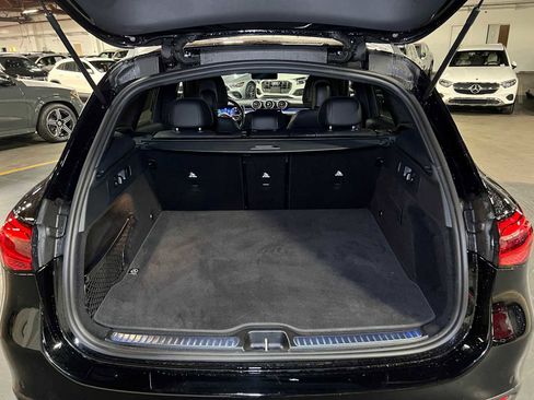 Certified 2025 Mercedes-Benz GLC 300 image 16