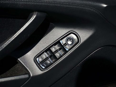 Used 2013 Porsche Panamera GTS AWD/4WD image 11