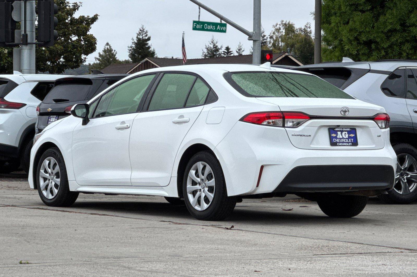 Used 2024 Toyota Corolla LE FWD image 8