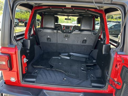 Used 2020 Jeep Wrangler Unlimited Rubicon w/ Steel Bumper Group AWD/4WD image 24