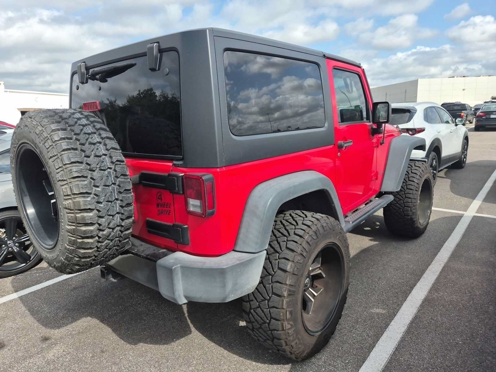 Used 2015 Jeep Wrangler Sport AWD/4WD image 3
