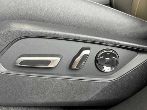 New 2026 Acura RDX SH-AWD image 17