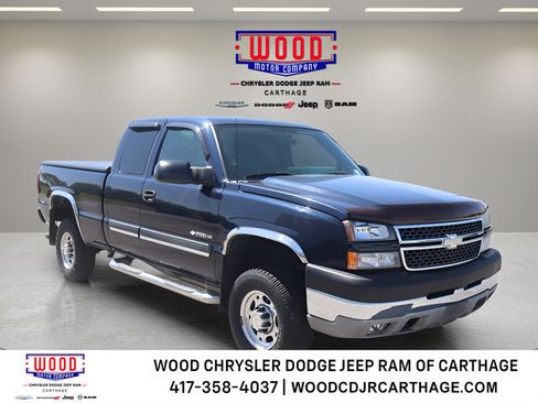 Used 2005 Chevrolet Silverado 2500 LS RWD image 1