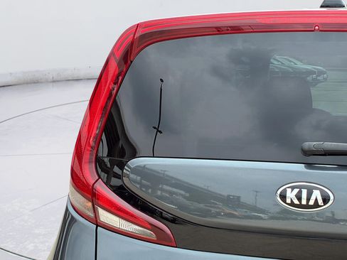 Used 2021 Kia Soul S FWD image 9