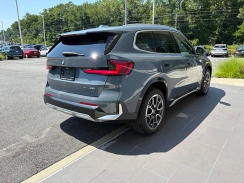 New 2026 BMW X1 xDrive28i w/ Technology Package AWD/4WD image 7