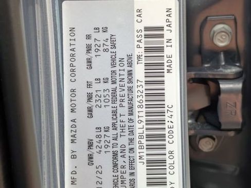 New 2026 MAZDA MAZDA3 Carbon AWD/4WD image 28