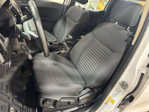 Used 2020 Ford Ranger XL image 45