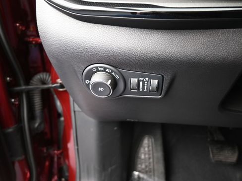 Used 2022 Jeep Compass Trailhawk w/ Trailhawk Convenience Group image 30