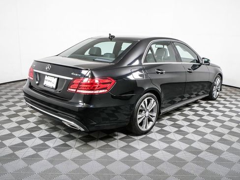 Used 2016 Mercedes-Benz E 350 4MATIC Sedan image 29