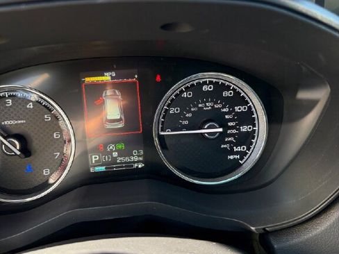 Used 2022 Subaru Forester Touring image 12