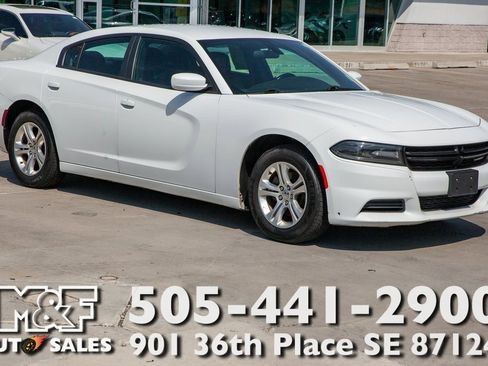 Used 2021 Dodge Charger SXT w/ Leather Interior Group image 1