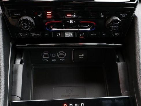 New 2025 Jeep Grand Cherokee Altitude image 20