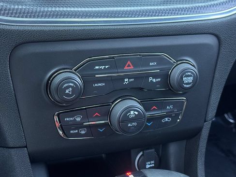 Used 2015 Dodge Charger SRT Hellcat RWD image 20