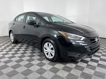 Used 2025 Nissan Versa S w/ Trunk Package