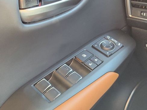 Used 2019 Lexus NX 300 FWD image 32