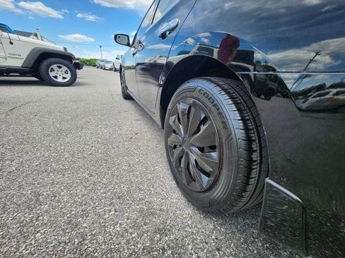 Used 2016 Nissan Sentra S FWD image 20