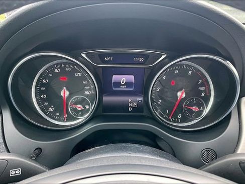 Certified 2019 Mercedes-Benz GLA 250 4MATIC image 16