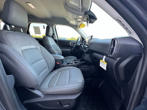 New 2025 Ford Bronco Sport Badlands image 49