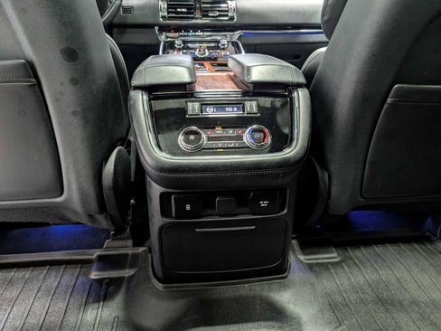 Used 2020 Lincoln Navigator L Reserve w/ Equipment Group 208A Reserve image 21