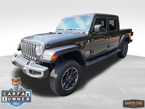 Used 2023 Jeep Gladiator Overland w/ Cold Weather Group AWD/4WD image 1