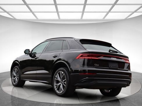 Used 2023 Audi Q8 Premium w/ Black Optic Package AWD/4WD image 8