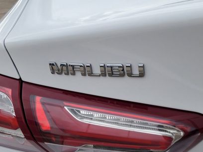 Used 2022 Chevrolet Malibu LT