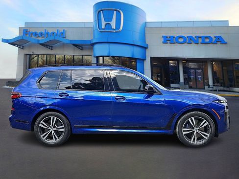 Used 2024 BMW X7 M60i w/ Executive Package image 7