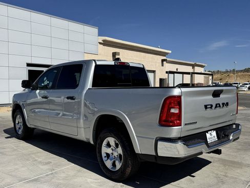 New 2026 RAM 1500 Big Horn AWD/4WD image 4