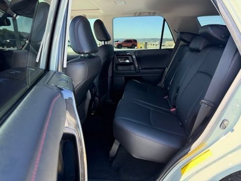 Certified 2023 Toyota 4Runner TRD Off-Road Premium w/ Moonroof Package AWD/4WD image 15