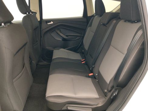 Used 2019 Ford Escape SE FWD image 18