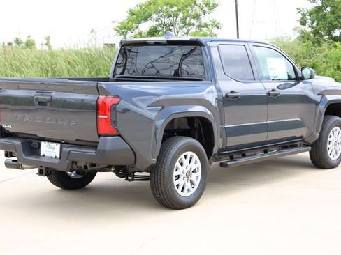 New 2026 Toyota Tacoma SR AWD/4WD image 8