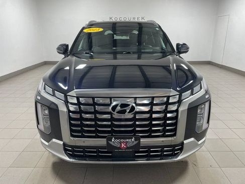 Used 2023 Hyundai Palisade Calligraphy AWD/4WD image 2