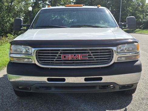 Used 2001 GMC Sierra 3500 2WD Extended Cab w/ SLT Marketing Option Pkg image 4