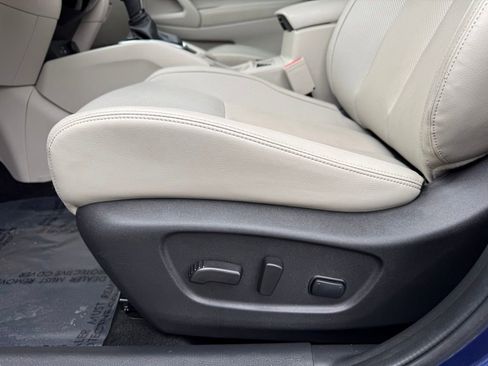 Certified 2022 Nissan Rogue Sport SL image 16