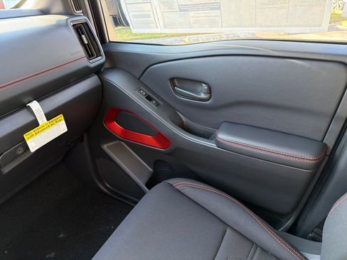 New 2026 Nissan Frontier PRO-4X w/ Pro-4x Convenience Package image 28