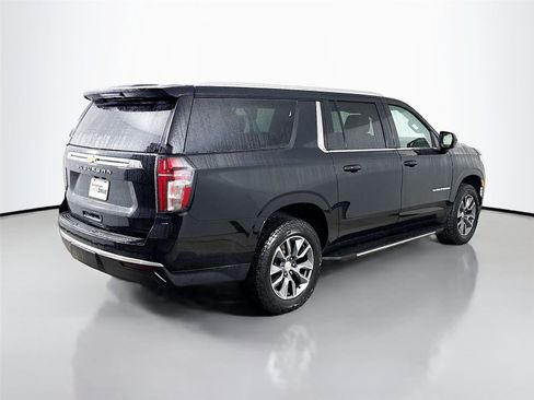 Used 2024 Chevrolet Suburban LS w/ Driver Alert Package AWD/4WD image 9