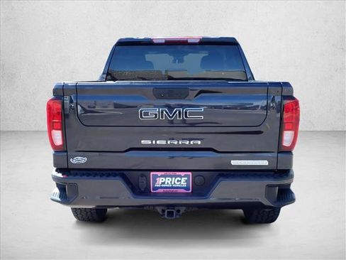 Used 2022 GMC Sierra 1500 Elevation w/ LPO, Elevation Black Package AWD/4WD image 3