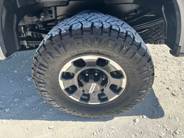 Used 2024 Ford F250 Platinum w/ Tremor Off-Road Package AWD/4WD image 31